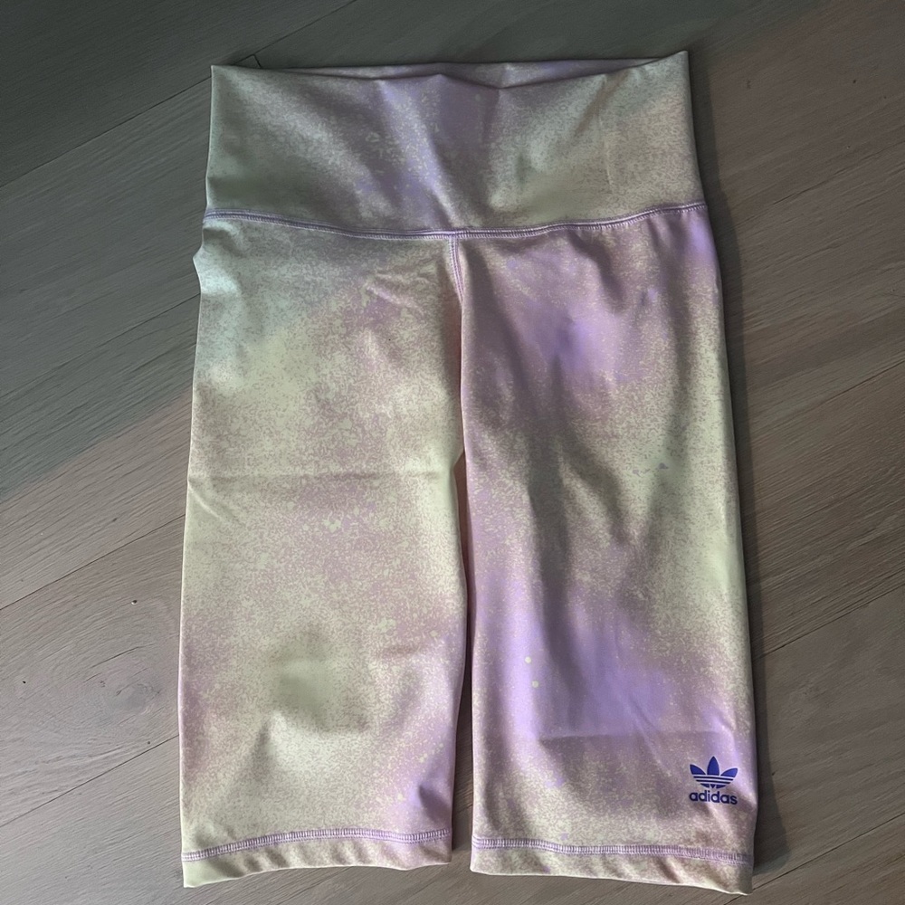 Super cute addidas bike shorts